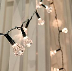 5.8m Traditional Diamond Fairy Lights, 40 Clear Bulbs
